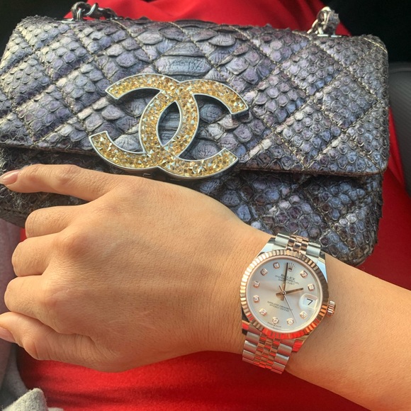 Meet your Posher, Mish - Picture 2 of 5